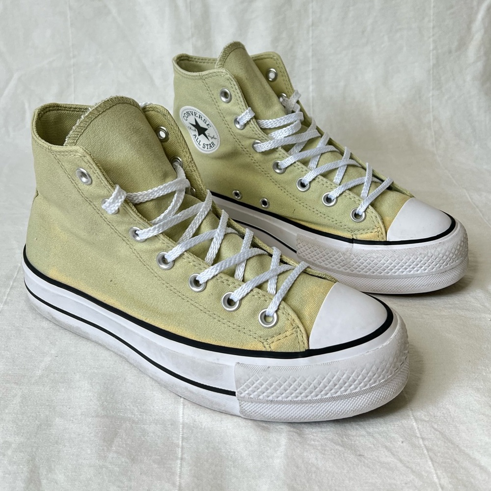 Converse Chuck Taylor Platform light green, women size 8.5